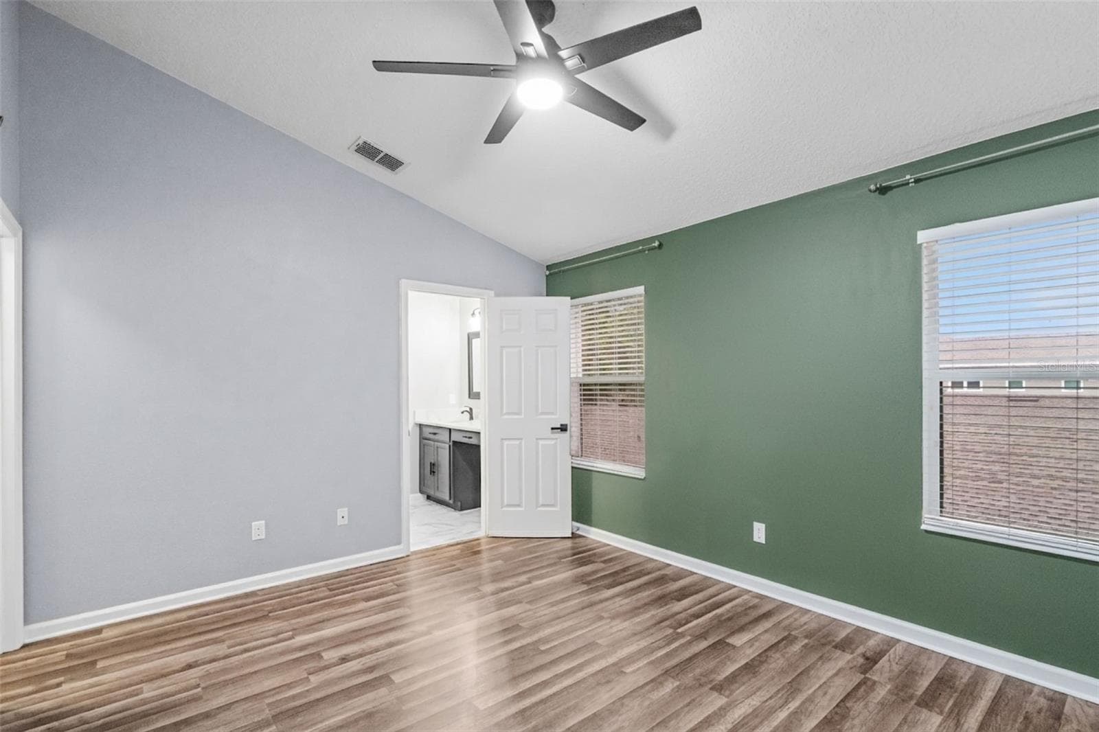Townhouse at 11843 DEER PATH WAY, ORLANDO, photo 23 of 61