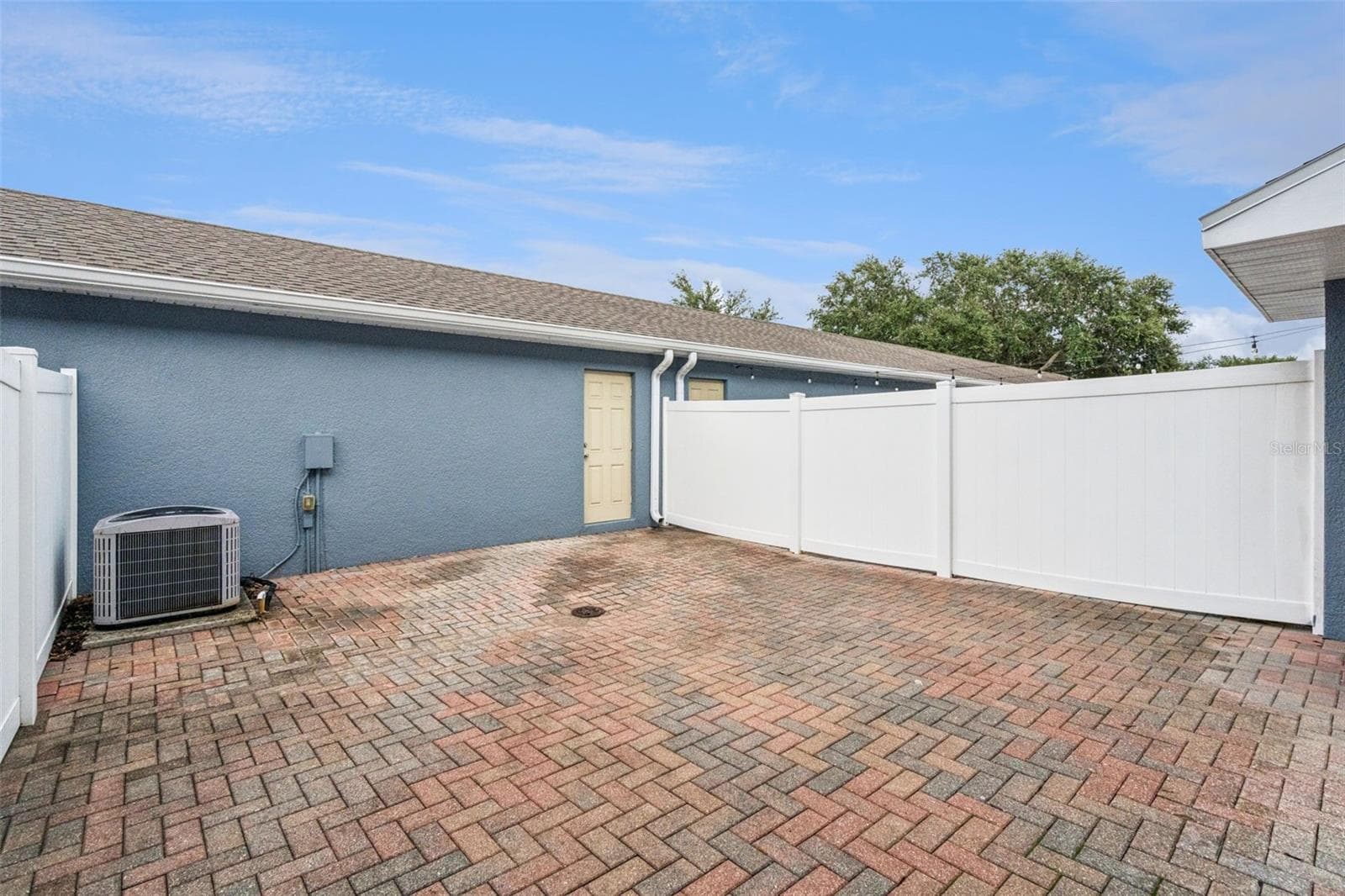 Townhouse at 11843 DEER PATH WAY, ORLANDO, photo 44 of 61