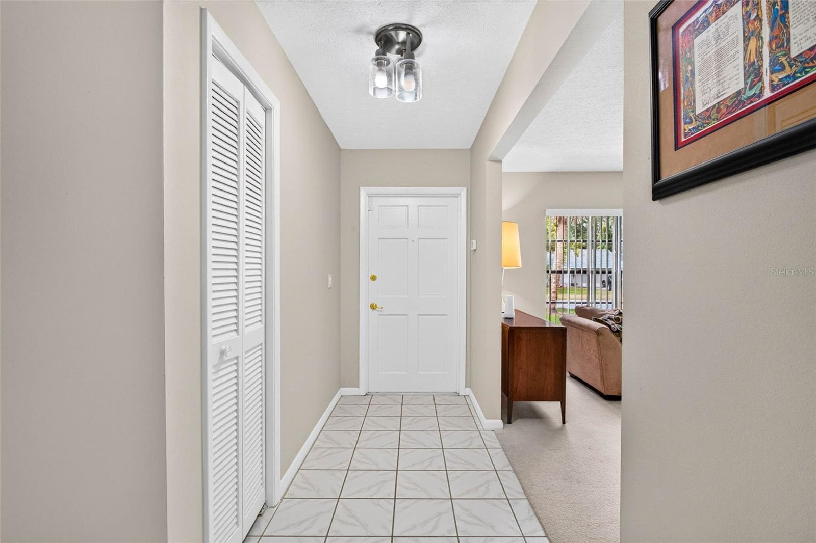 Single Family Residence at 7220 WOODBROOK DR, TAMPA, photo 4 of 30