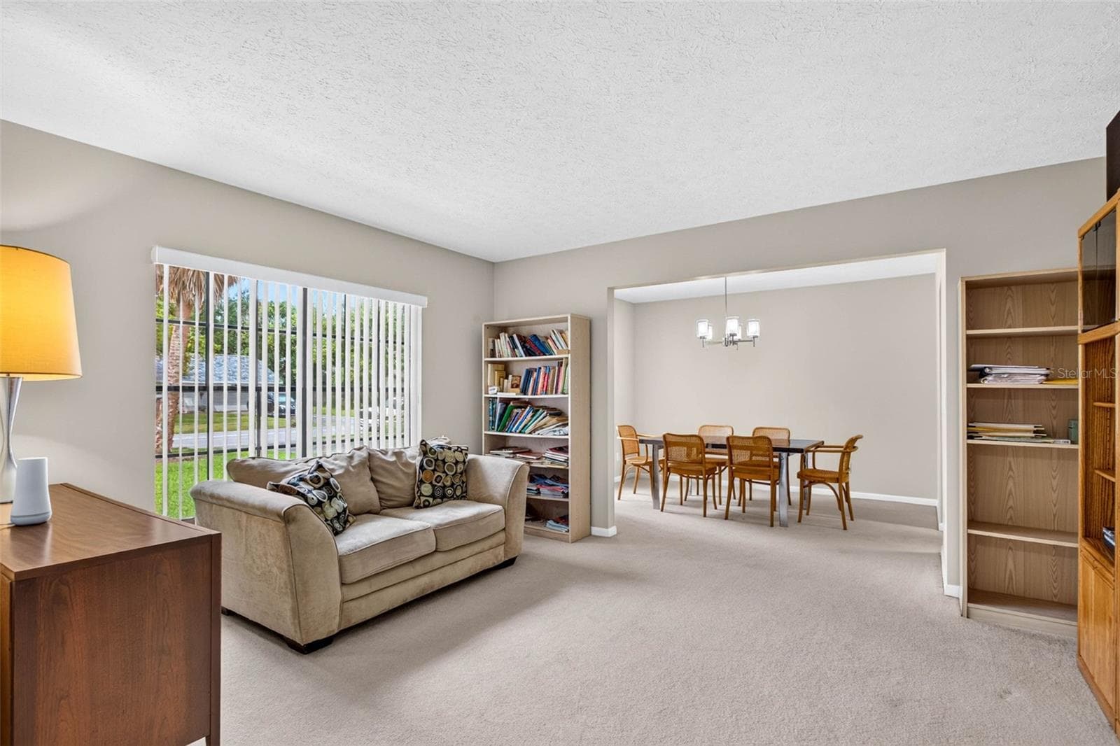 Single Family Residence at 7220 WOODBROOK DR, TAMPA, photo 6 of 30