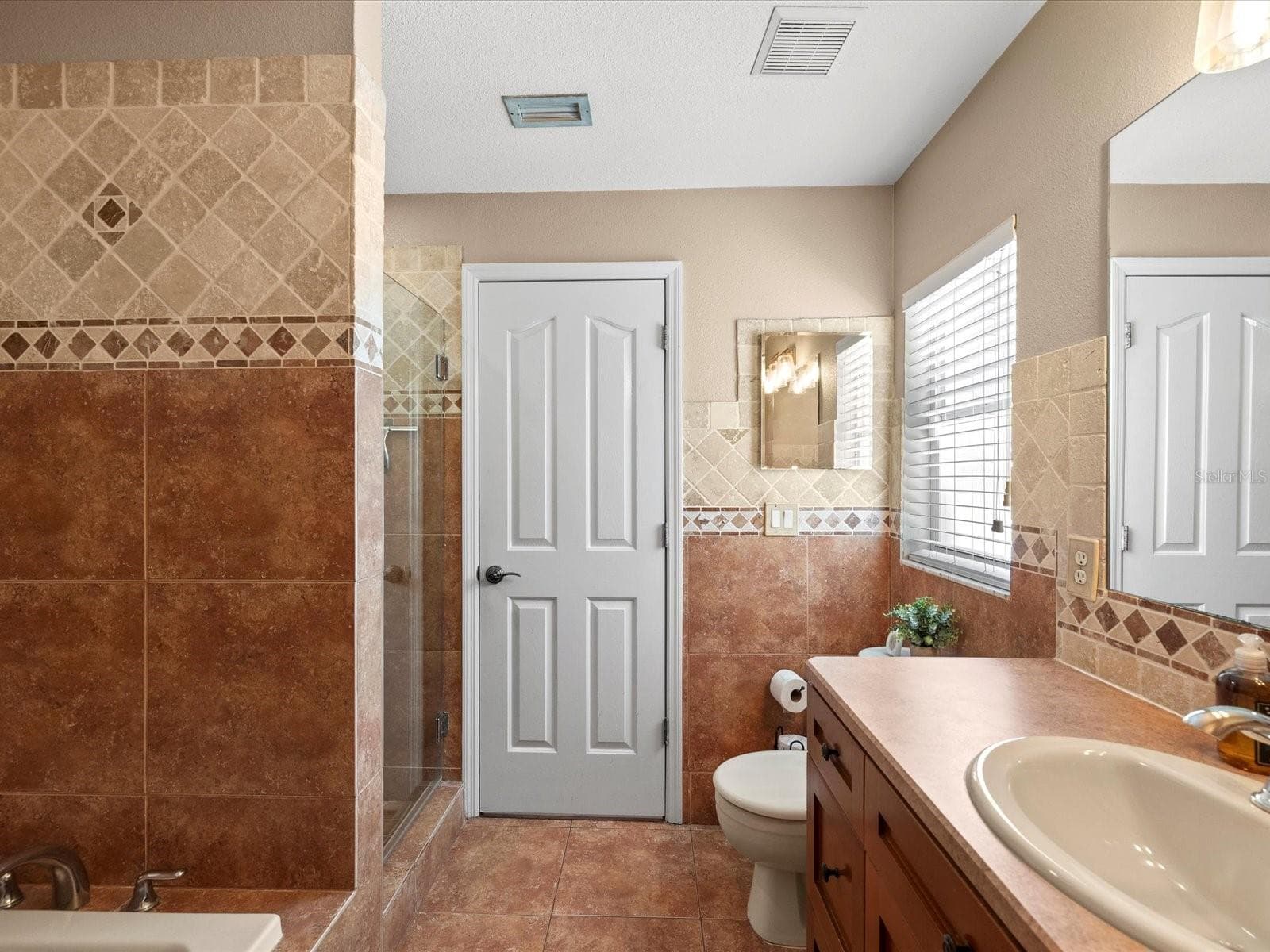 Single Family Residence at 13734 76TH AVE, SEMINOLE, photo 22 of 63
