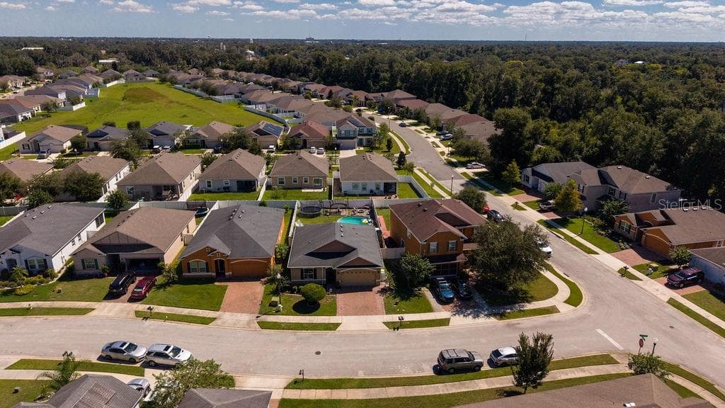 Mallory Square neighborhood. - 252 SHERRI LEE LN, DELAND