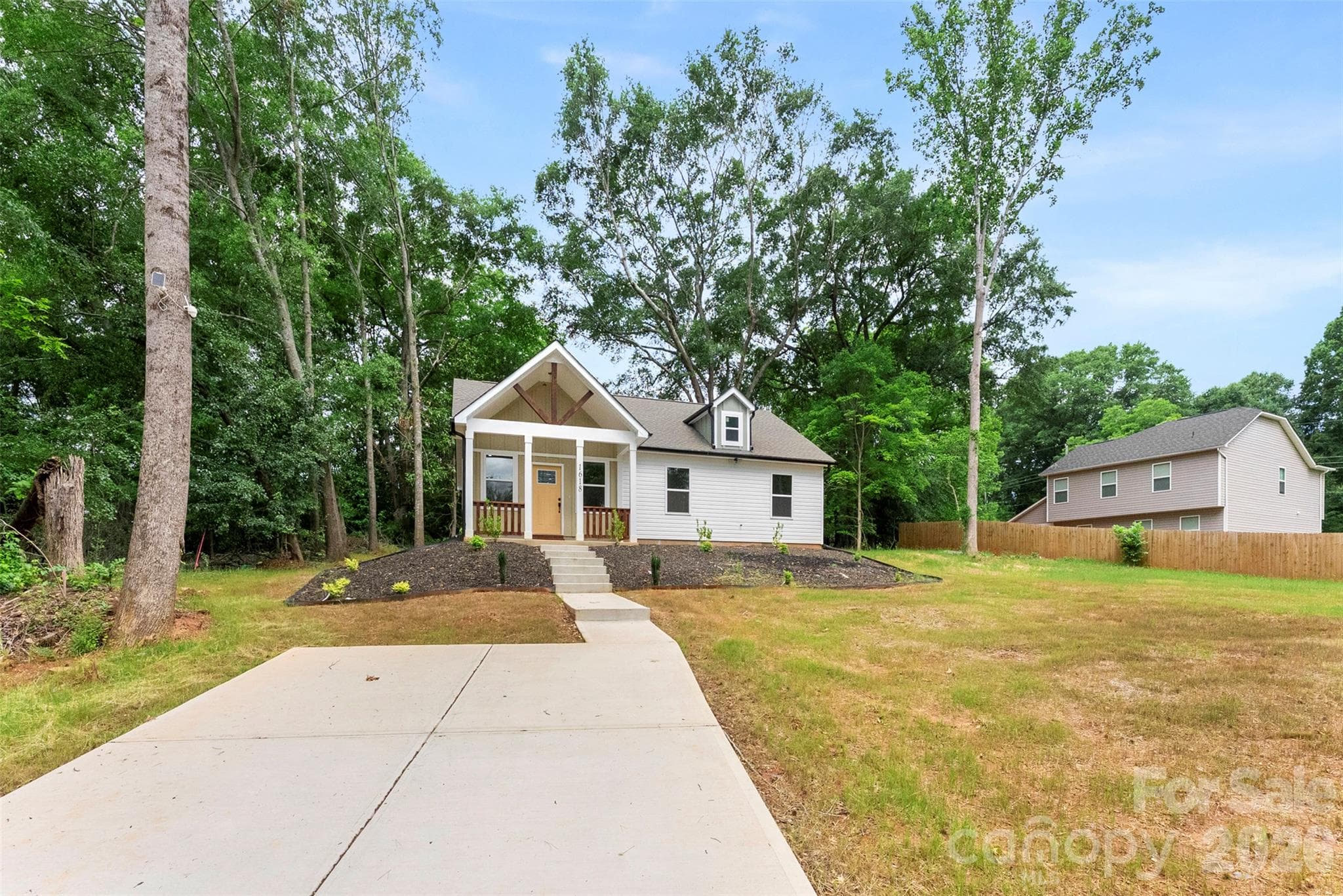 Single Family Residence at 1618 Eaves Road, Shelby, photo 9 of 36