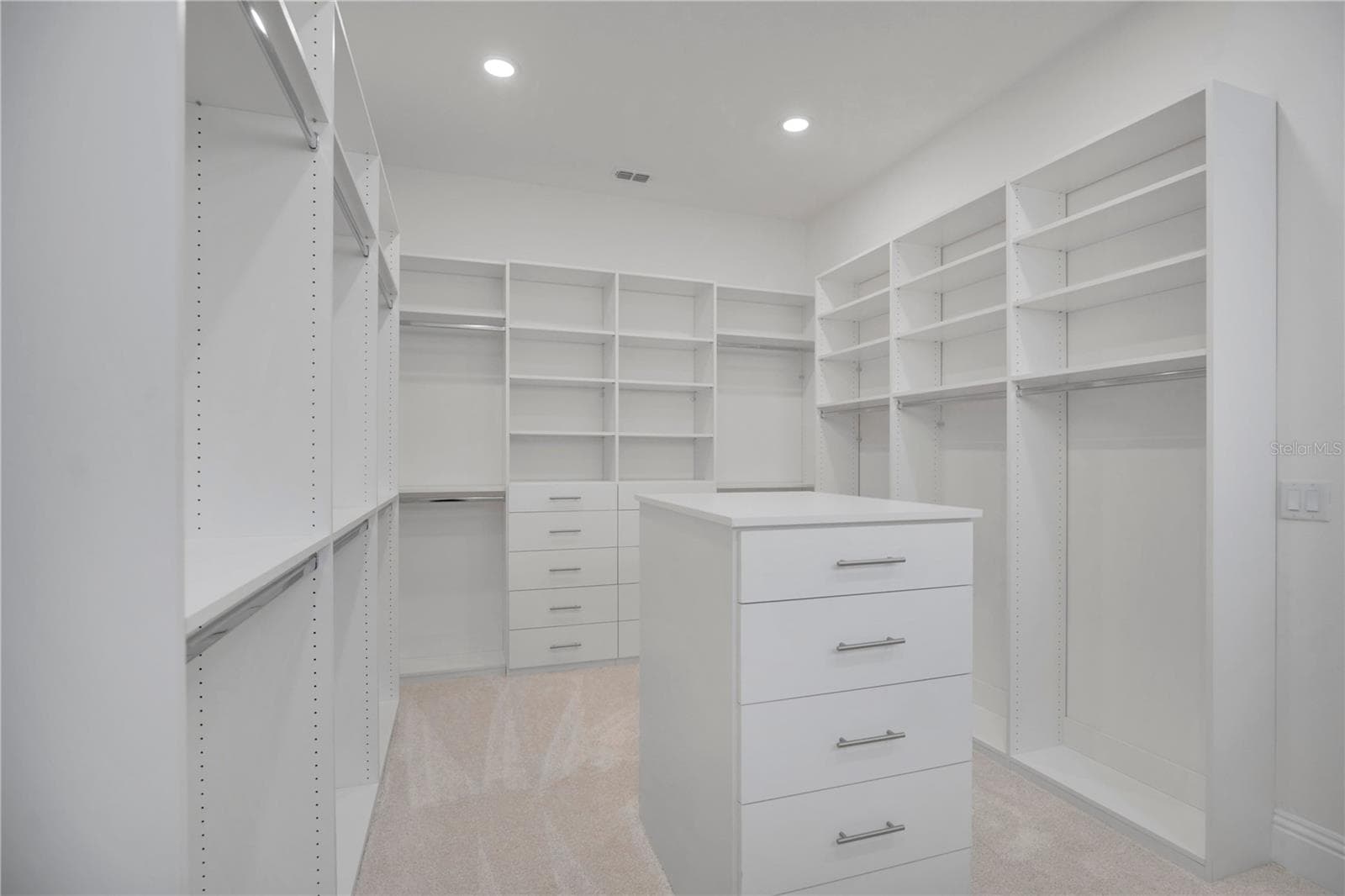 Single Family Residence at 228 STANTON ESTATES CIR, WINTER GARDEN, photo 21 of 47