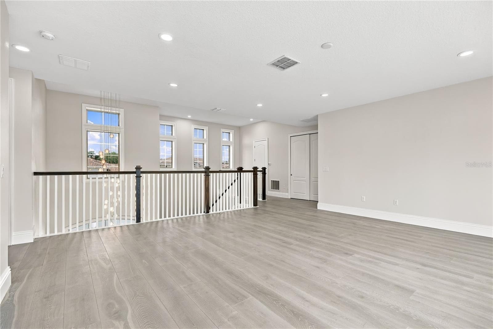 Single Family Residence at 228 STANTON ESTATES CIR, WINTER GARDEN, photo 22 of 47