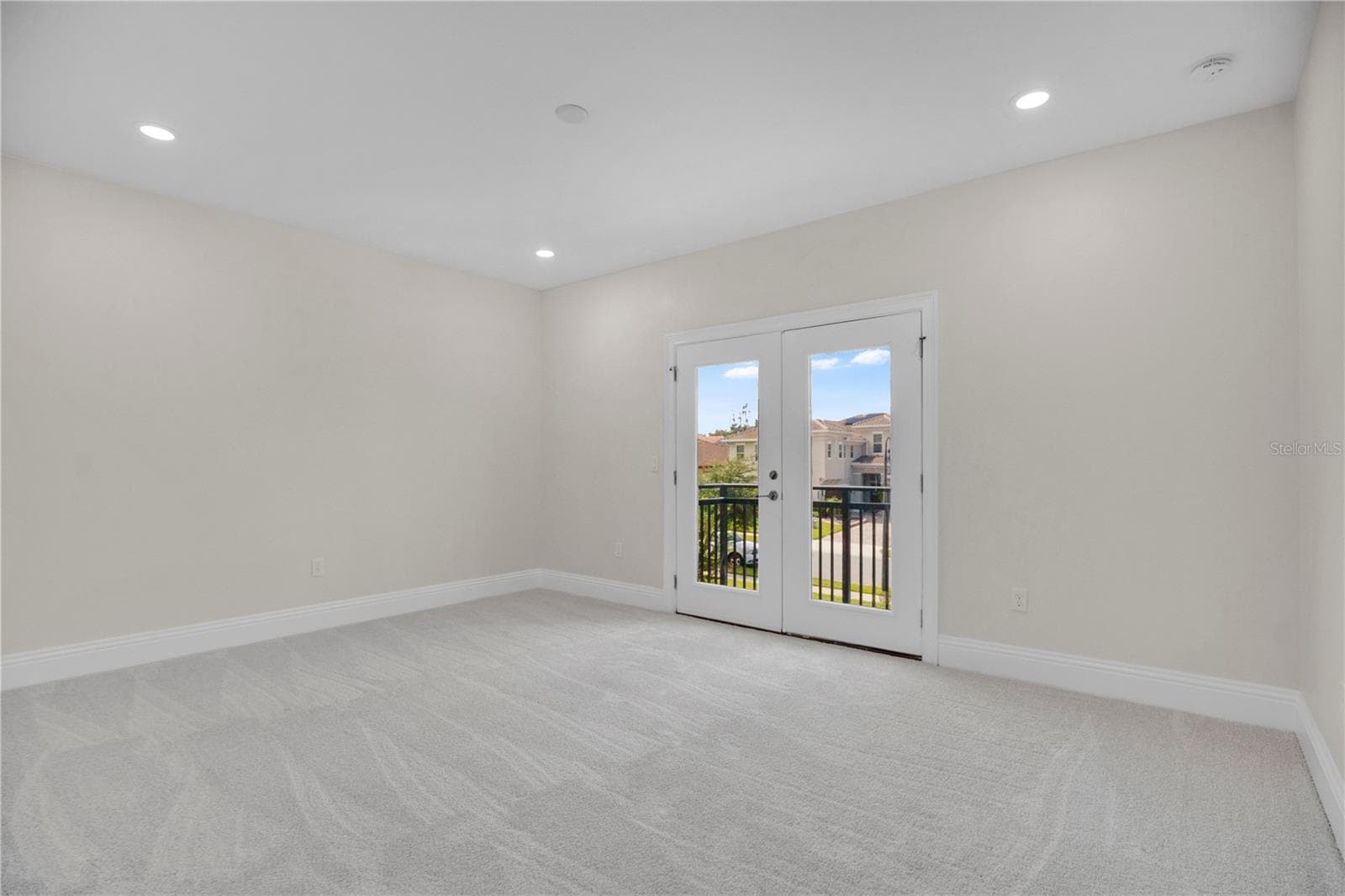 Single Family Residence at 228 STANTON ESTATES CIR, WINTER GARDEN, photo 32 of 47