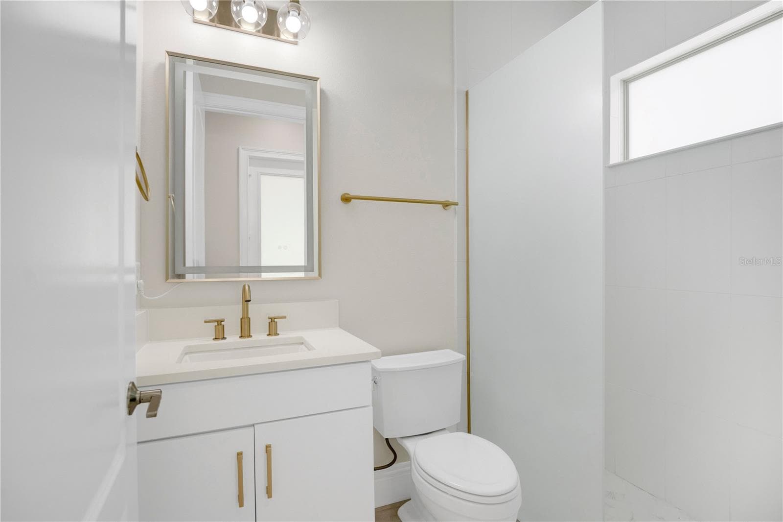 Single Family Residence at 228 STANTON ESTATES CIR, WINTER GARDEN, photo 34 of 47