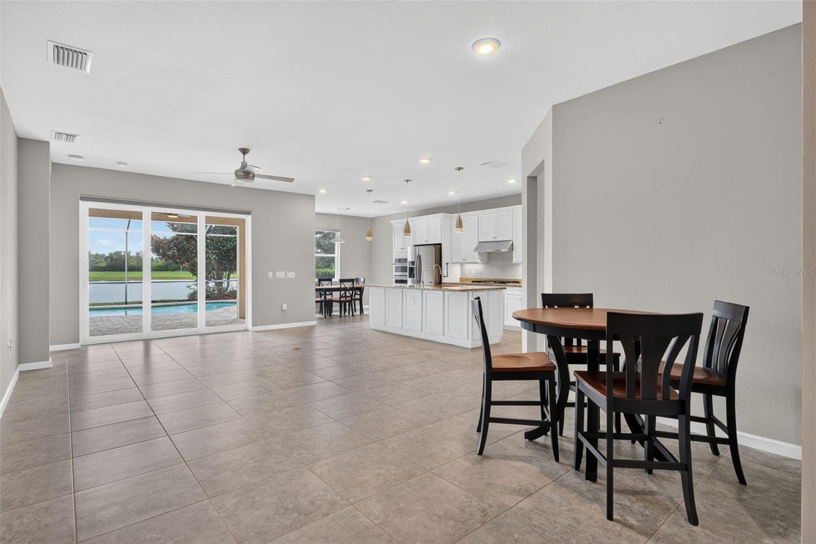 Single Family Residence at 12326 BLUE HILL TRL, BRADENTON, photo 10 of 82