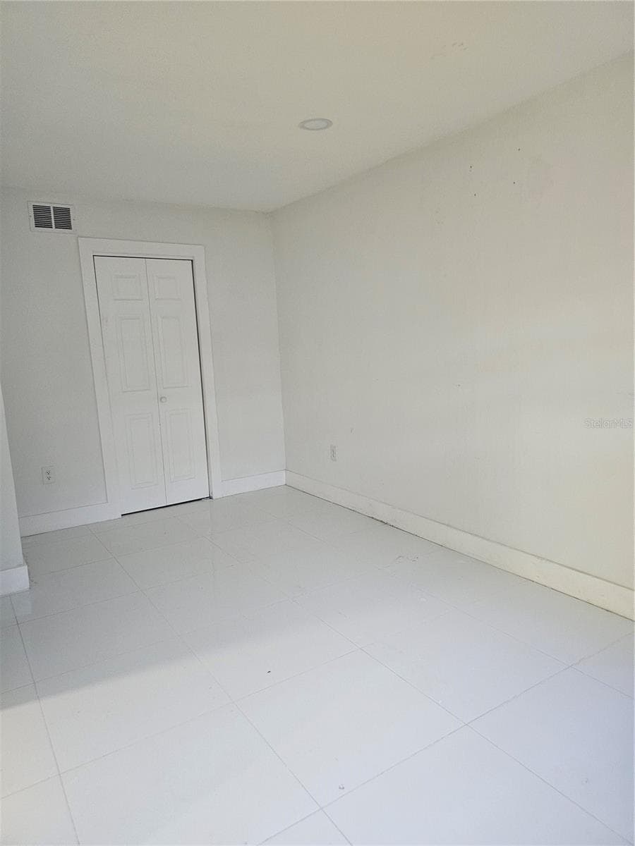Single Family Residence at 6125 LIBERTY AVE, TEMPLE TERRACE, photo 12 of 28