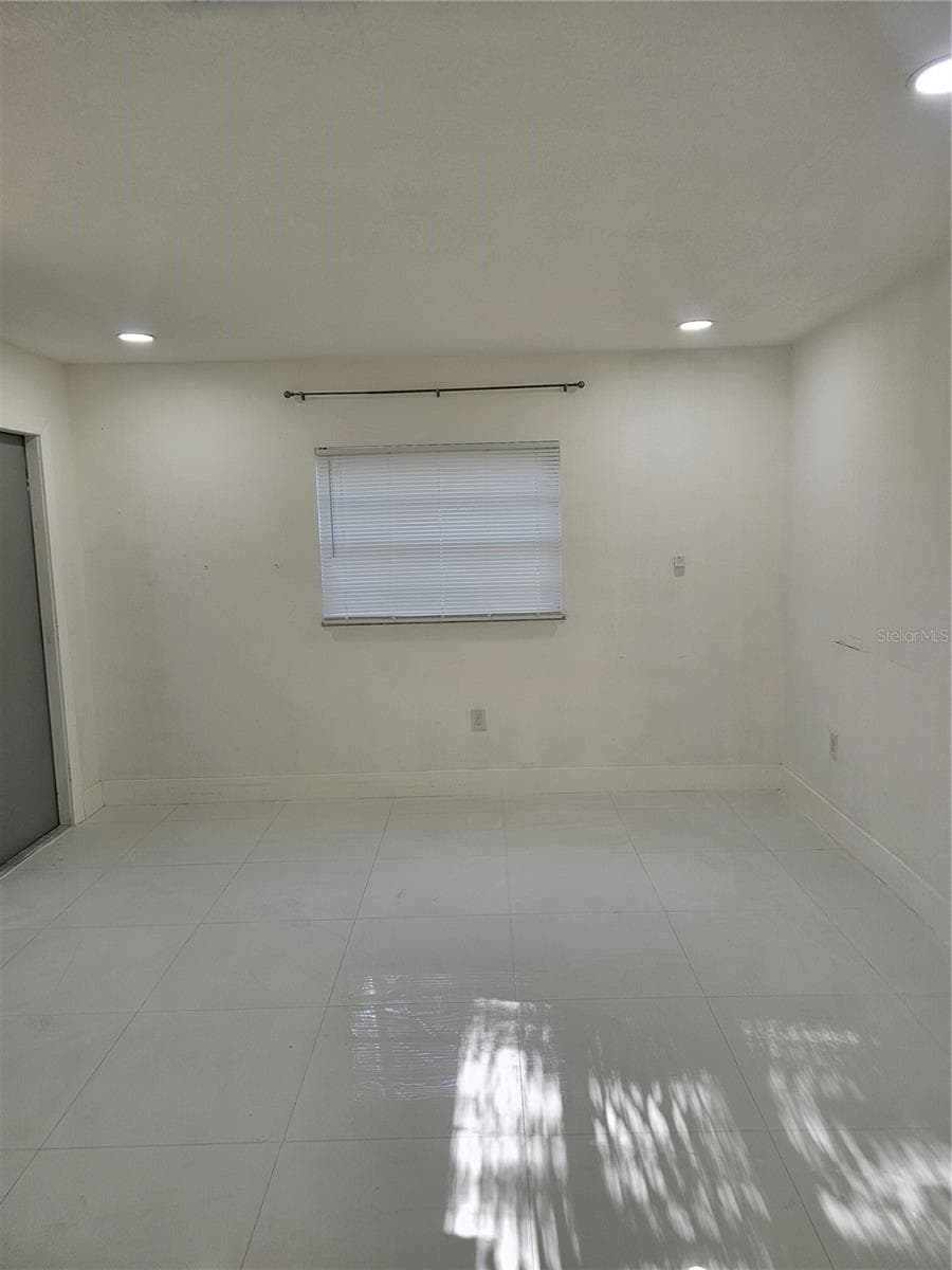Single Family Residence at 6125 LIBERTY AVE, TEMPLE TERRACE, photo 19 of 28