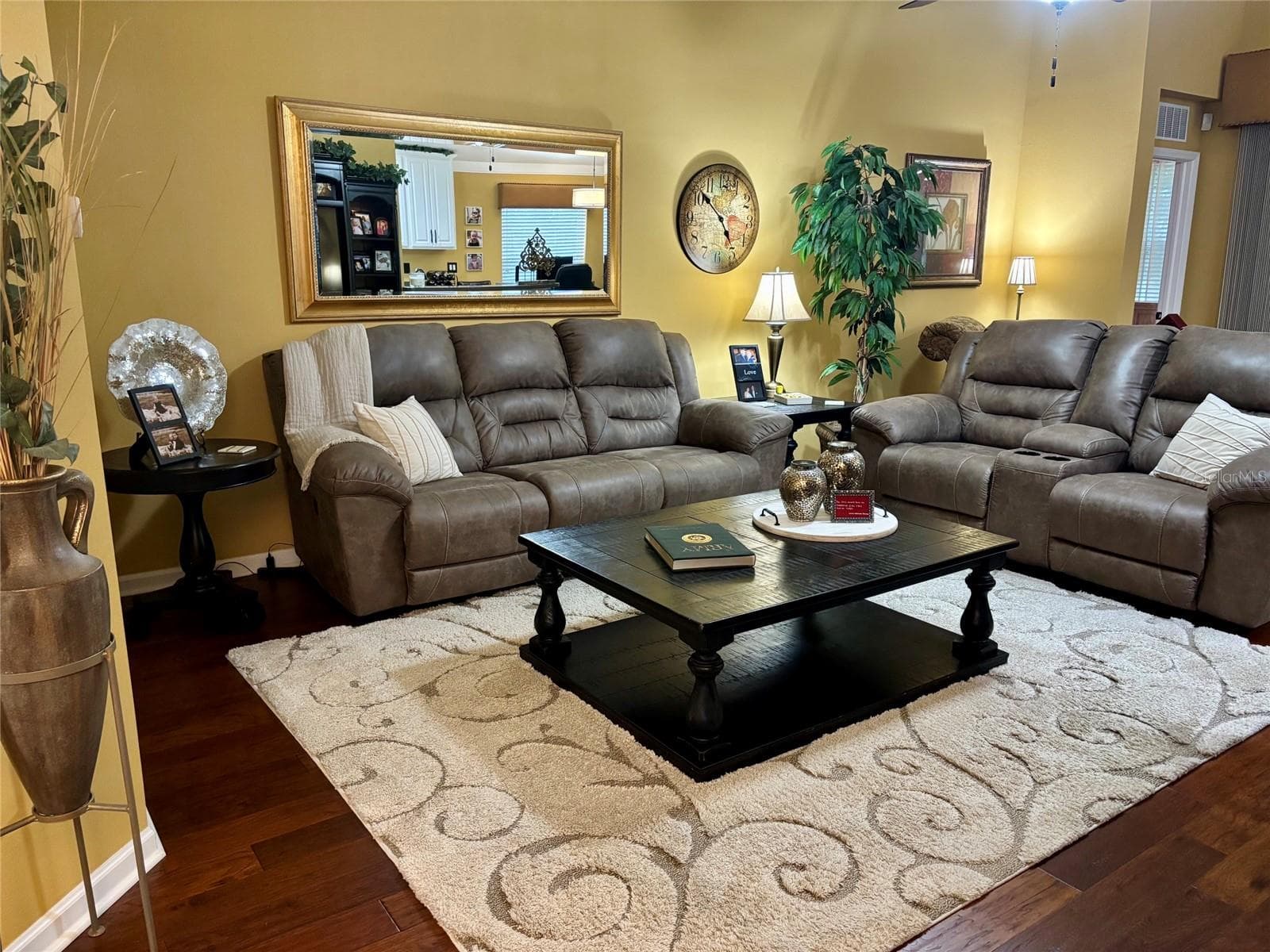 Condominium at 2003 SANTA CATALINA LN #2003, RIVERVIEW, photo 6 of 51