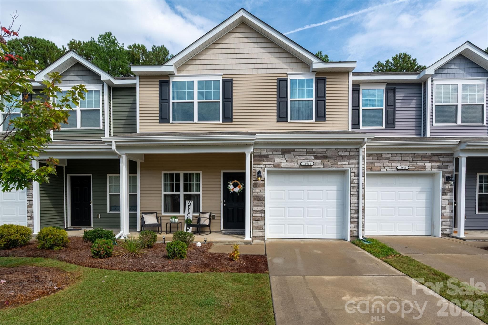 Townhouse at 13611 Browhill Lane, Charlotte, photo 2 of 40