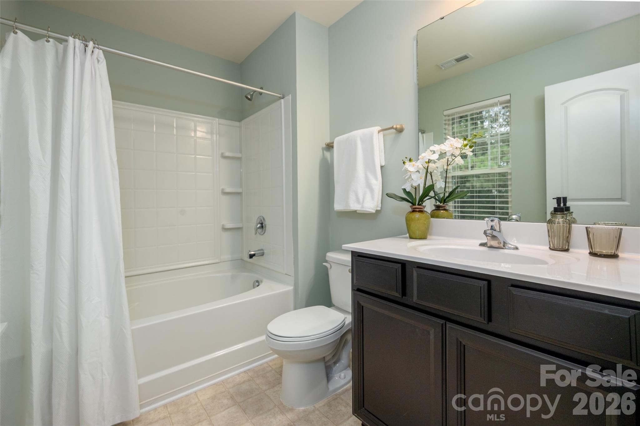 Townhouse at 13611 Browhill Lane, Charlotte, photo 31 of 40