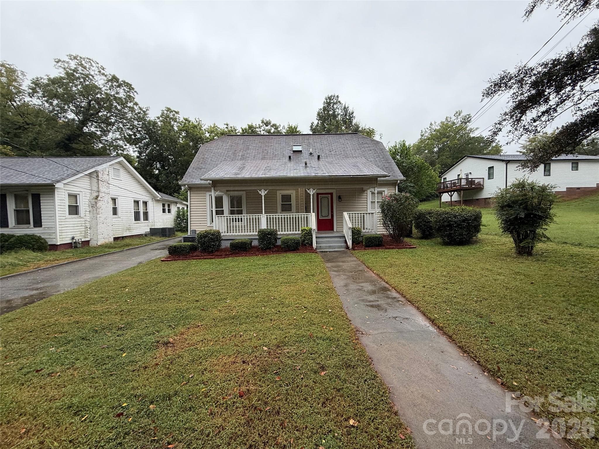 199 Vance Drive NE
