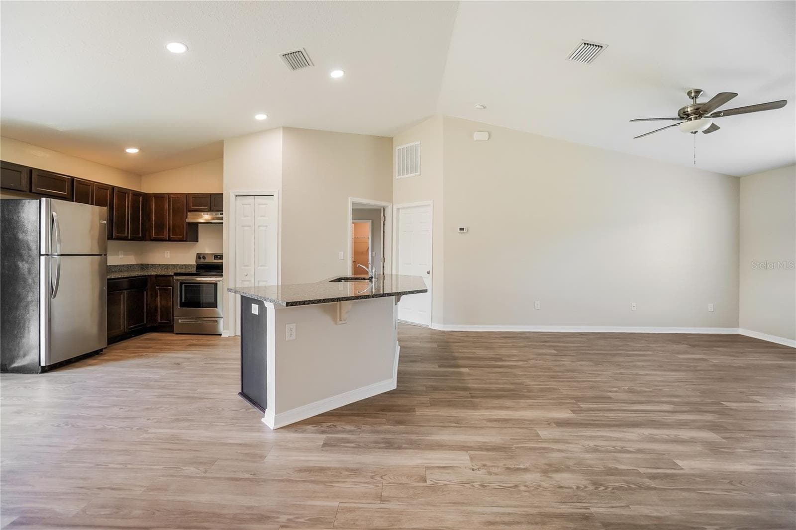 Single Family Residence at 24 MALAUKA COURSE TER, OCKLAWAHA, photo 8 of 17