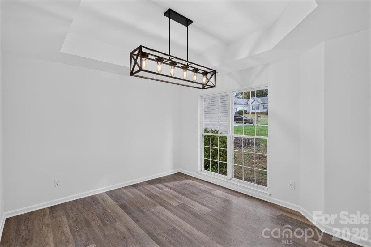 Single Family Residence at 2536 Thornfield Road, Charlotte, photo 13 of 39