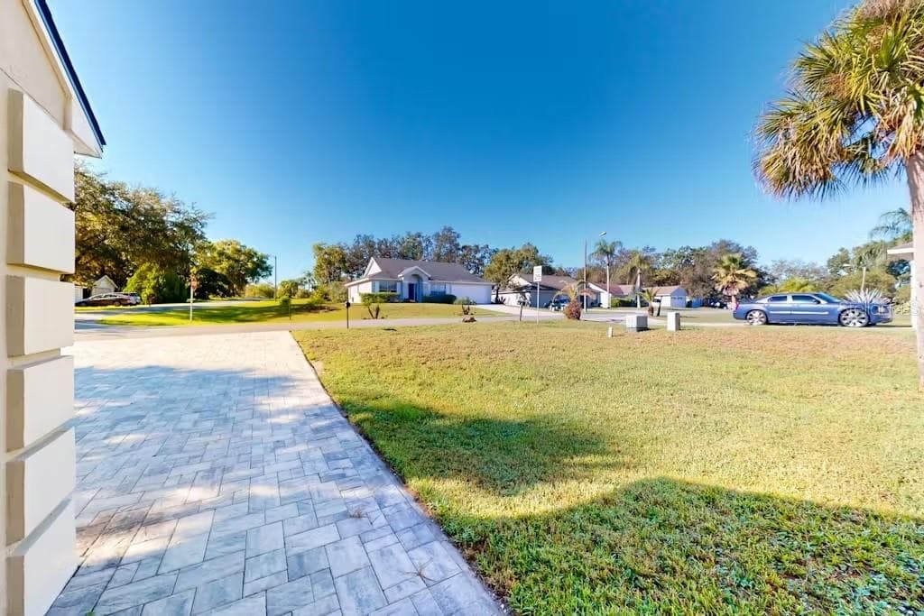 Single Family Residence at 102 TITAN DR, DAVENPORT, photo 81 of 87
