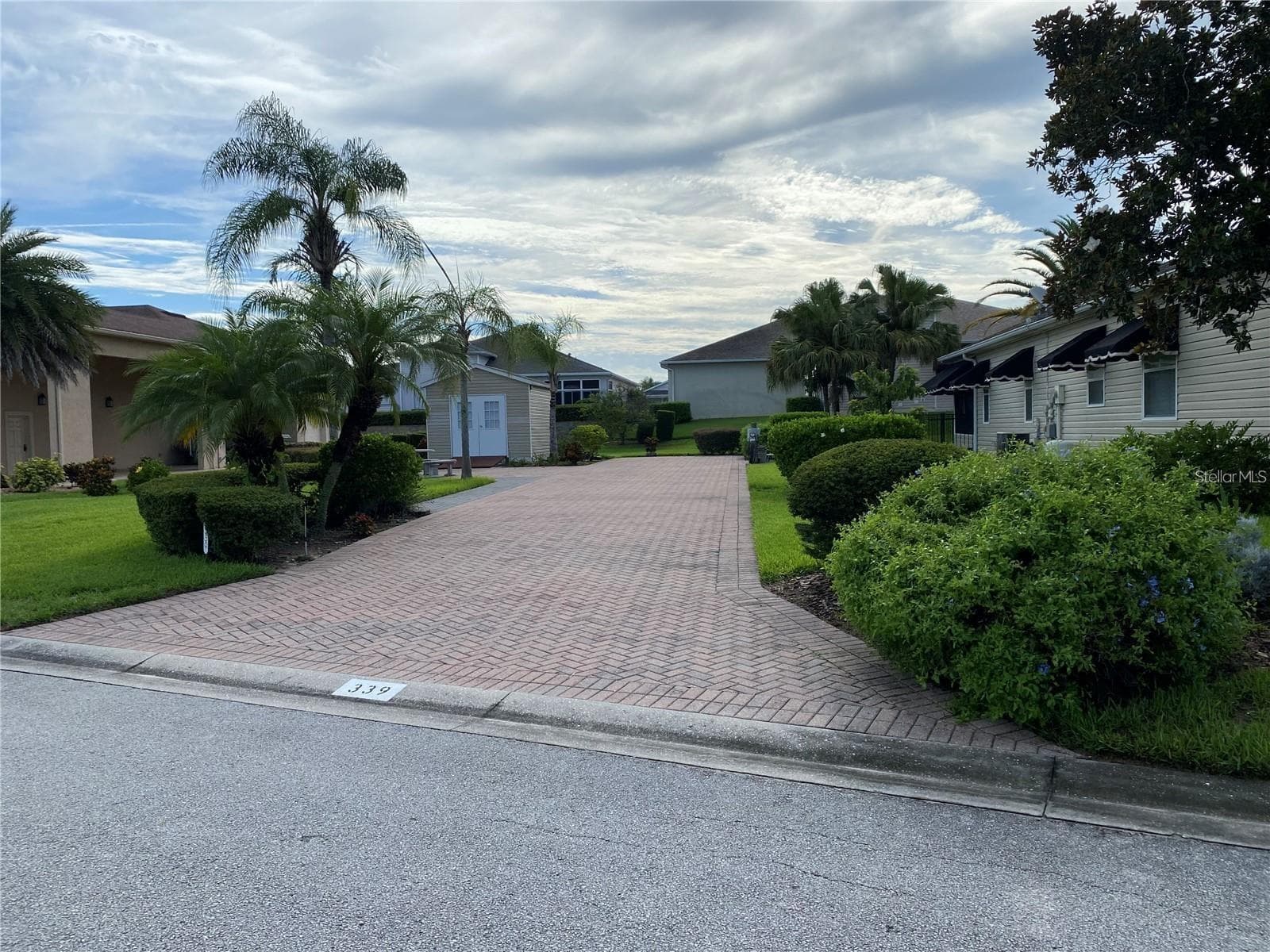 339 CRUISERS DR