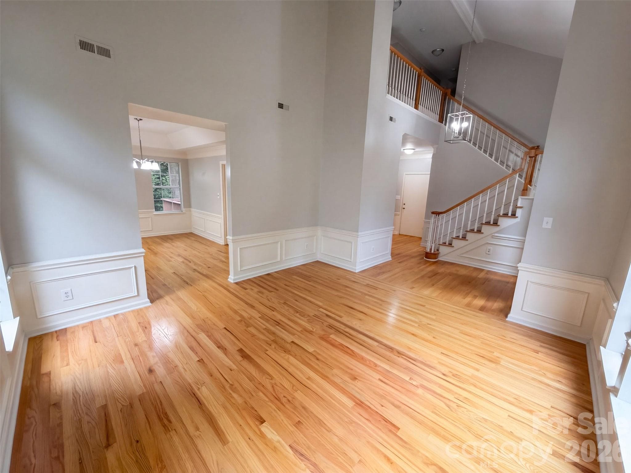 Single Family Residence at 6306 Oxwynn Lane, Charlotte, photo 14 of 36