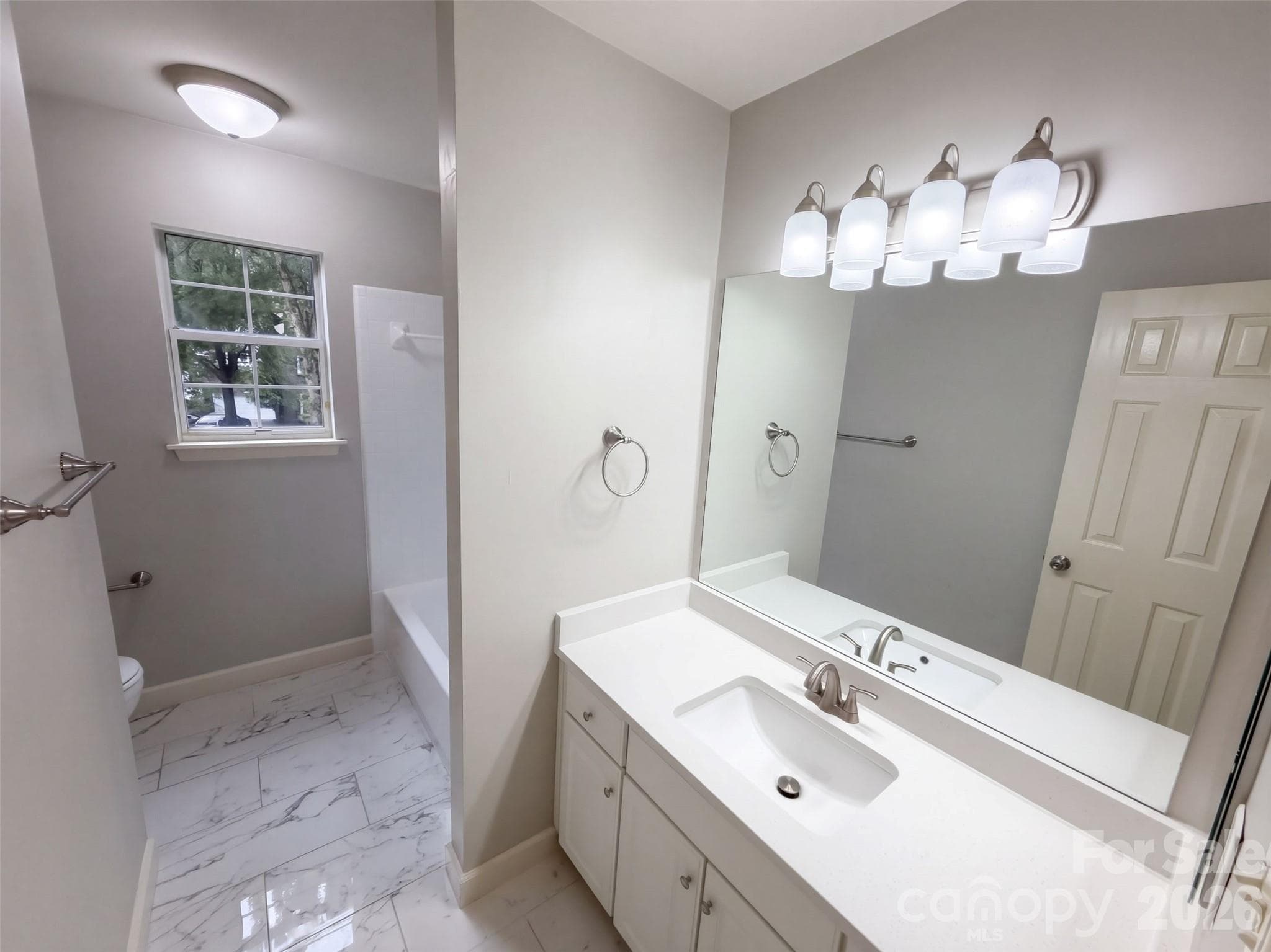 Single Family Residence at 6306 Oxwynn Lane, Charlotte, photo 22 of 36