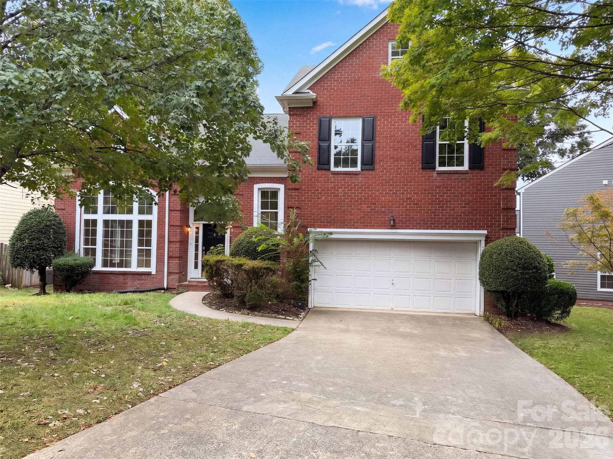 Single Family Residence at 6306 Oxwynn Lane, Charlotte, photo 35 of 36