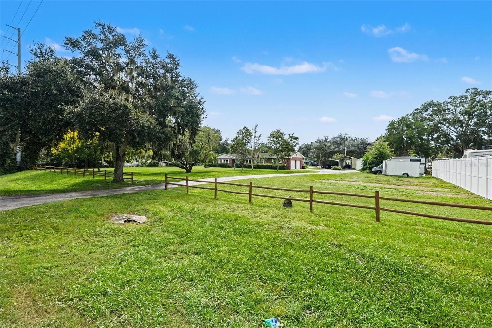 Single Family Residence at 39800 COUNTY ROAD 54, ZEPHYRHILLS, photo 6 of 35