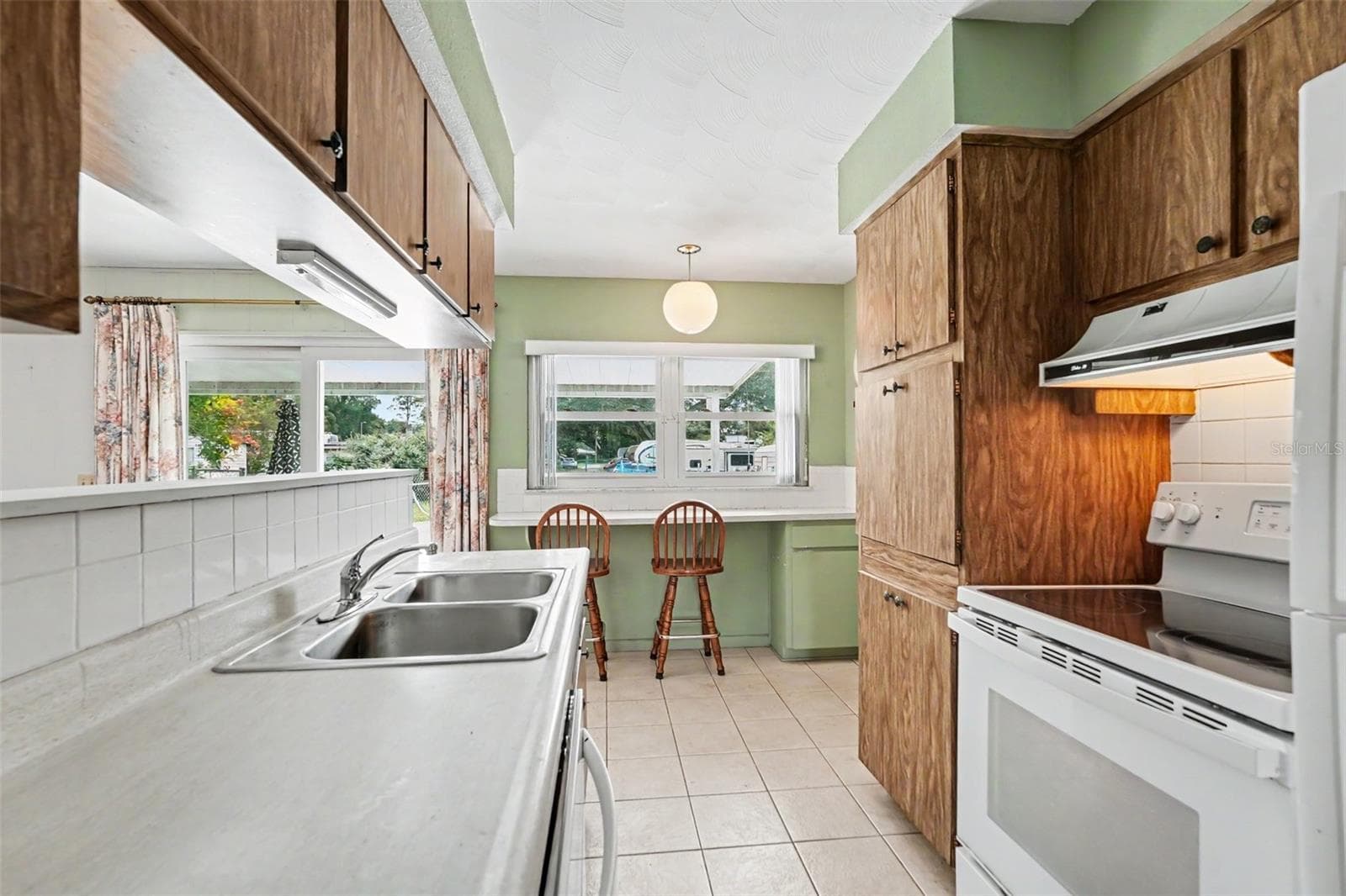 Single Family Residence at 39800 COUNTY ROAD 54, ZEPHYRHILLS, photo 18 of 35