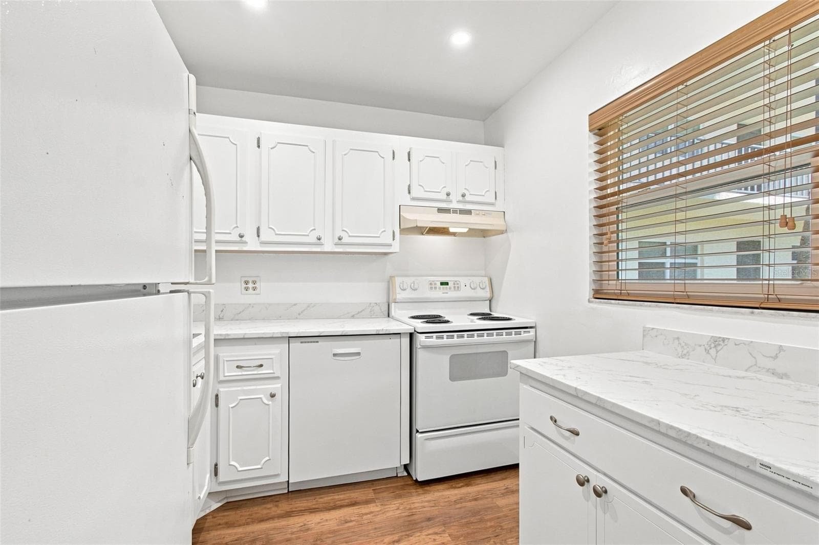 Condominium at 11485 OAKHURST RD #1200-214, LARGO, photo 17 of 70