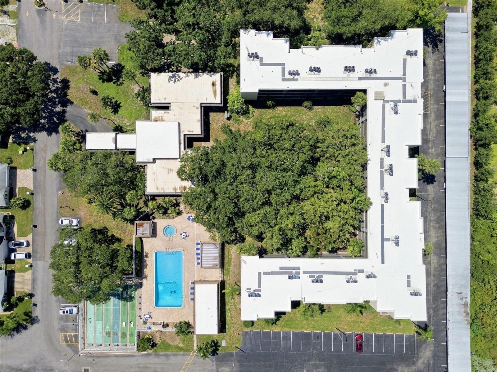 Condominium at 11485 OAKHURST RD #1200-214, LARGO, photo 62 of 70