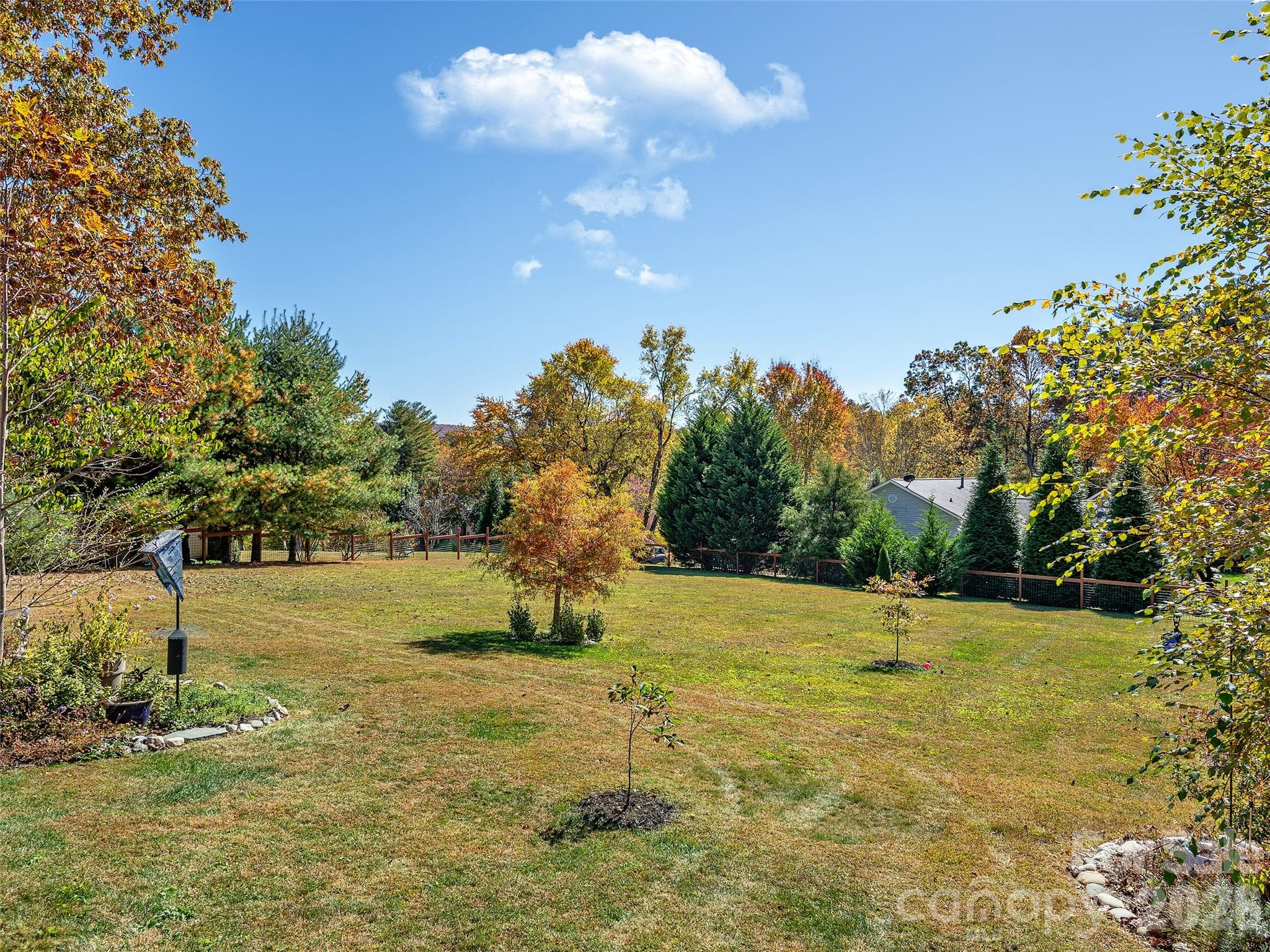 Expansive Backyard & Adjacent Lot - 23 Old Applewood Lane, Hendersonville