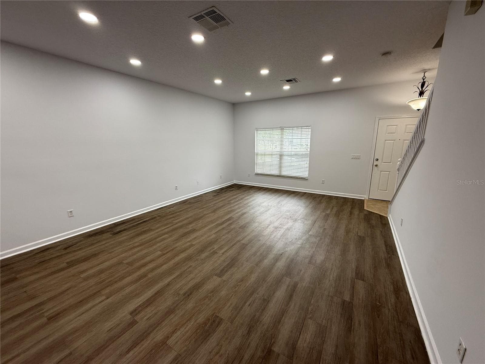Townhouse at 16711 CEDAR CREST DR, ORLANDO, photo 6 of 30