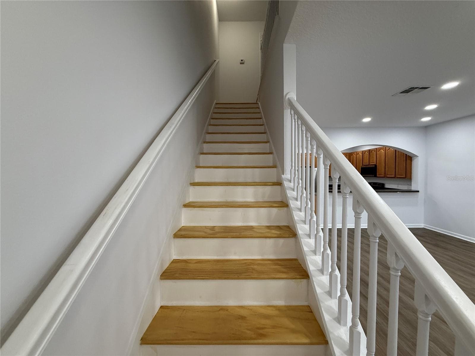 Townhouse at 16711 CEDAR CREST DR, ORLANDO, photo 13 of 30