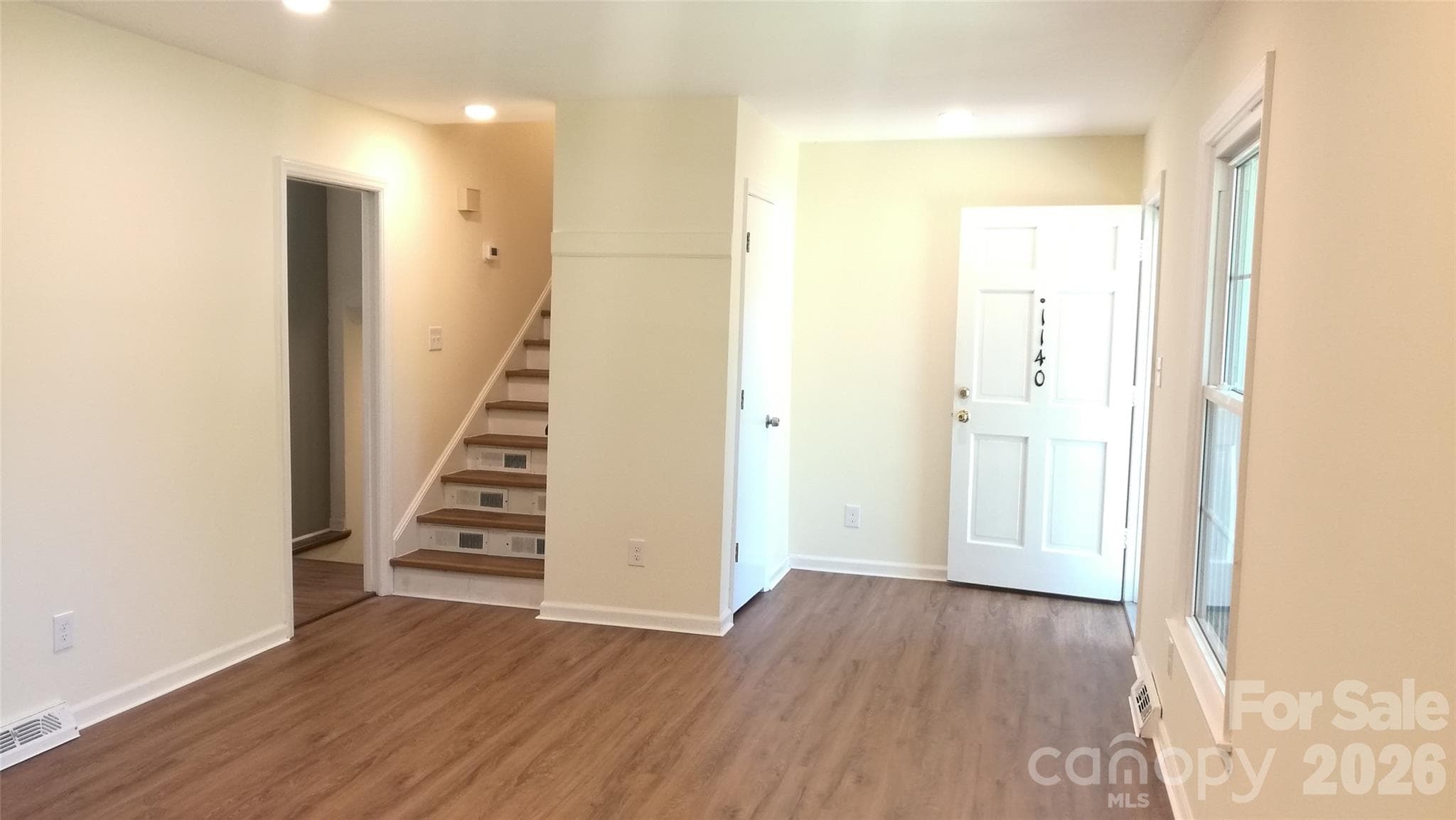 Living Room - 1140 Fieldstone Road, Mooresville