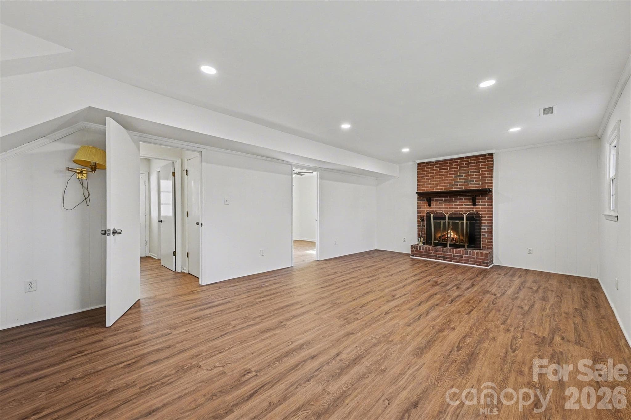 Family Room - 1140 Fieldstone Road, Mooresville