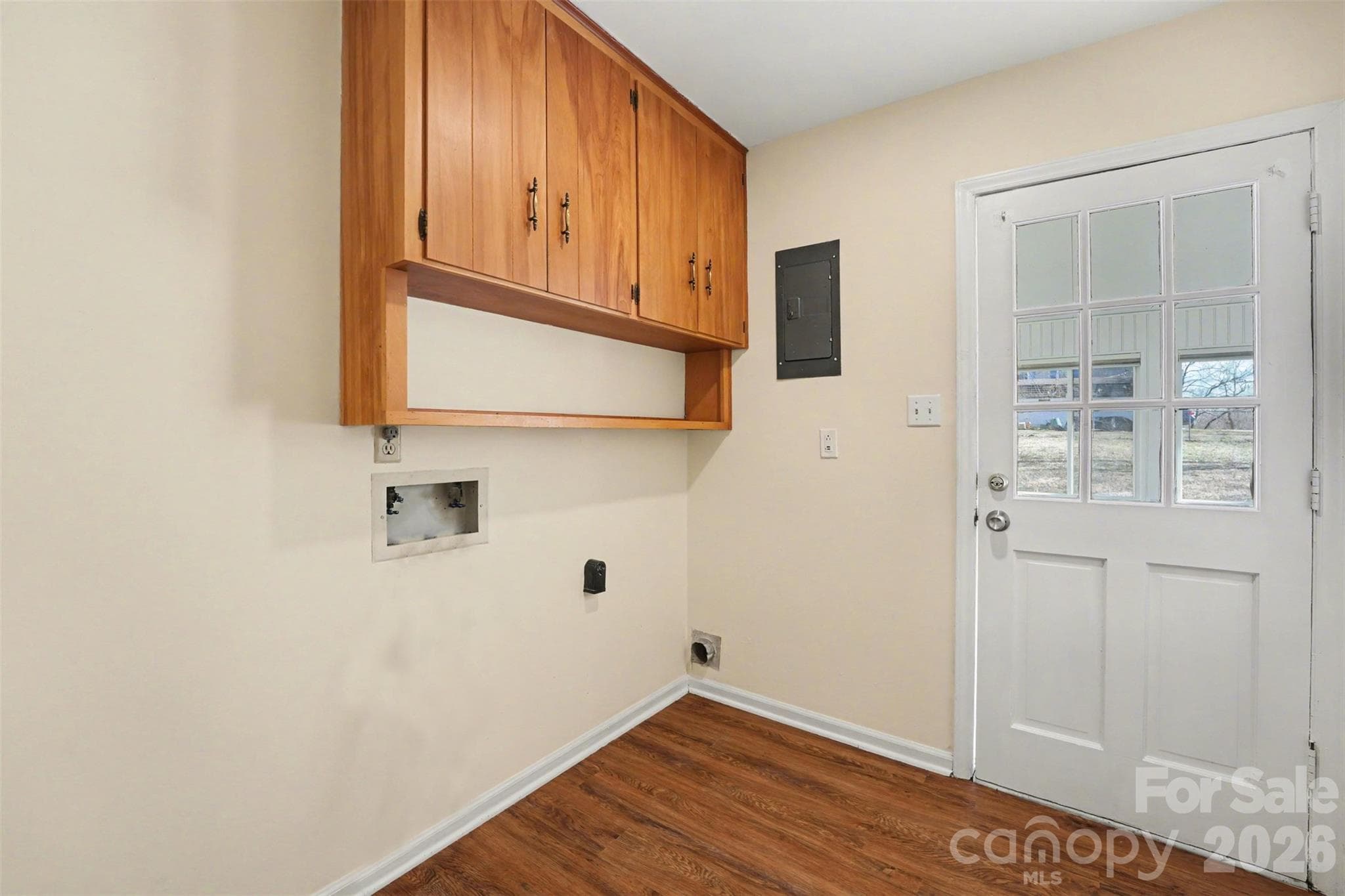 Laundry - 1140 Fieldstone Road, Mooresville