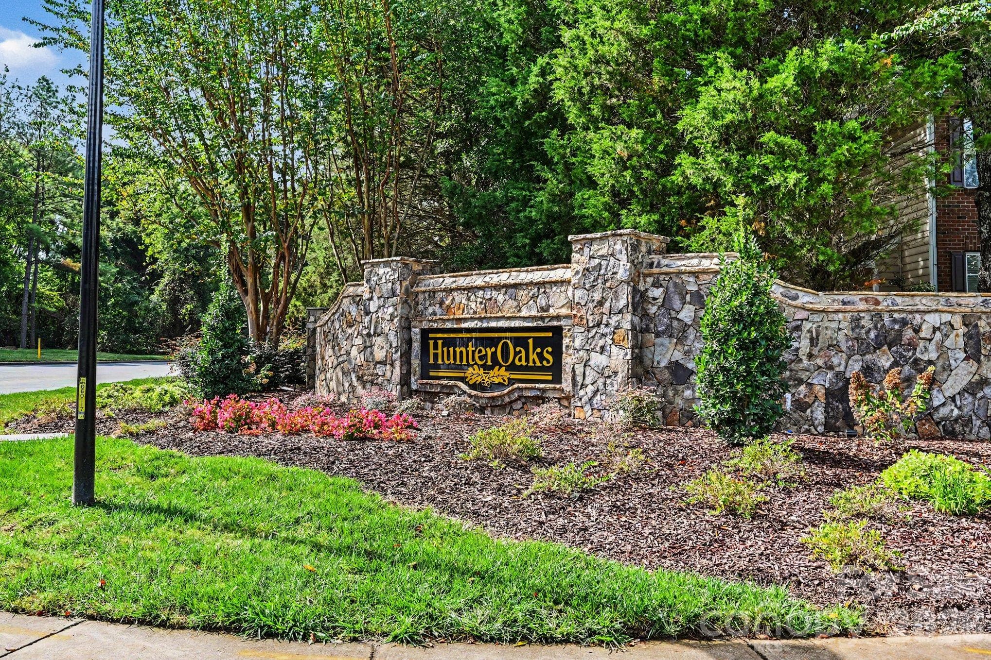 Single Family Residence at 1418 Coachman Drive, Waxhaw, photo 44 of 47