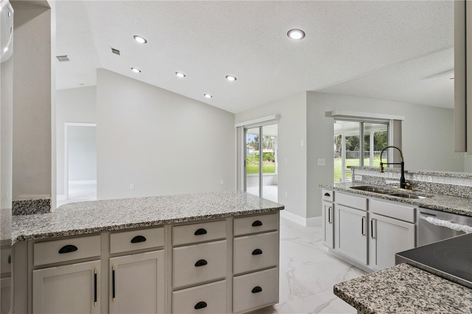 Kitchen 3 - 1011 EIFFEL LN, KISSIMMEE