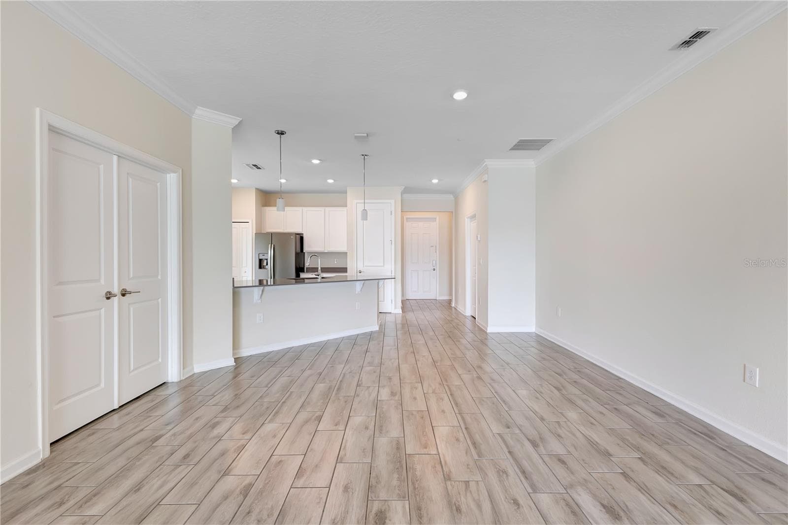 Single Family Residence at 16437 FERNRIDGE ST, CLERMONT, photo 4 of 37
