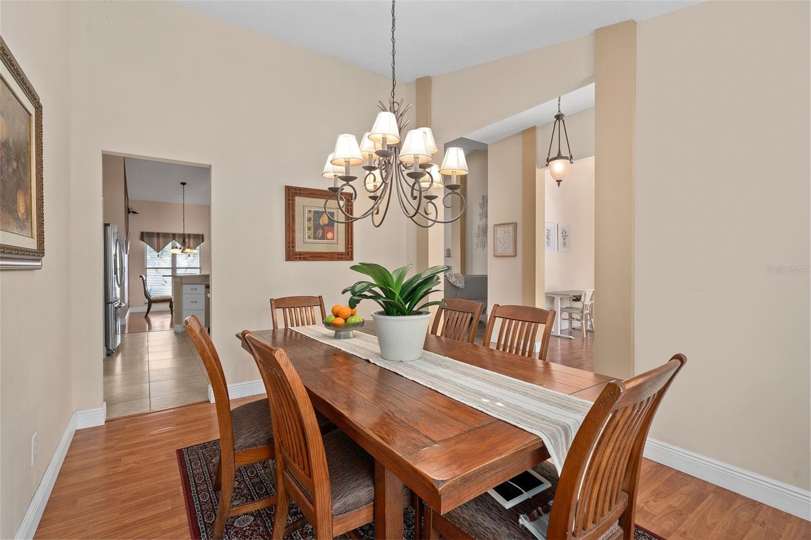 Single Family Residence at 13715 BLUEWATER CIR, ORLANDO, photo 9 of 45