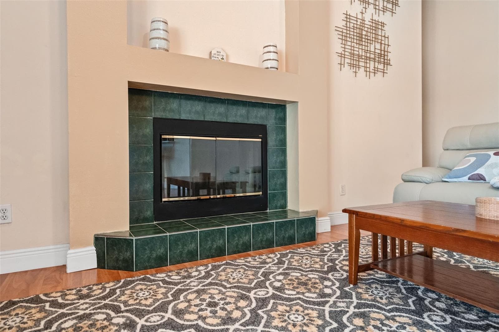 Single Family Residence at 13715 BLUEWATER CIR, ORLANDO, photo 13 of 45