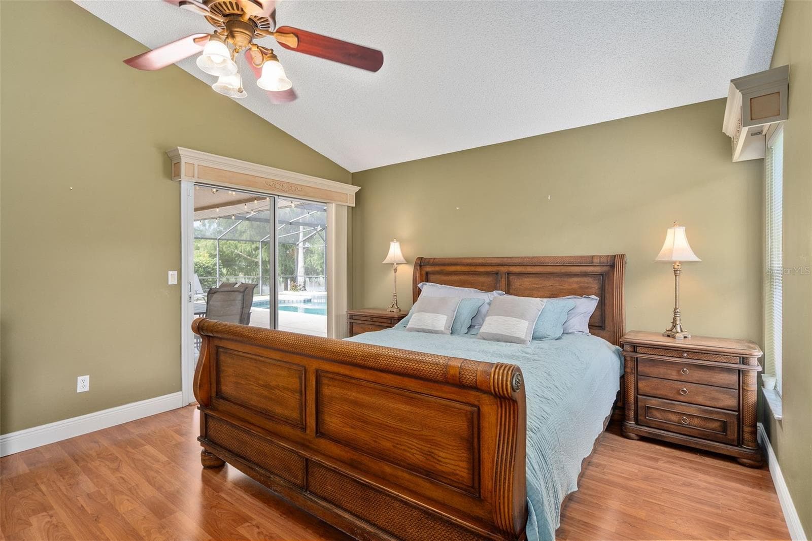 Single Family Residence at 13715 BLUEWATER CIR, ORLANDO, photo 30 of 45
