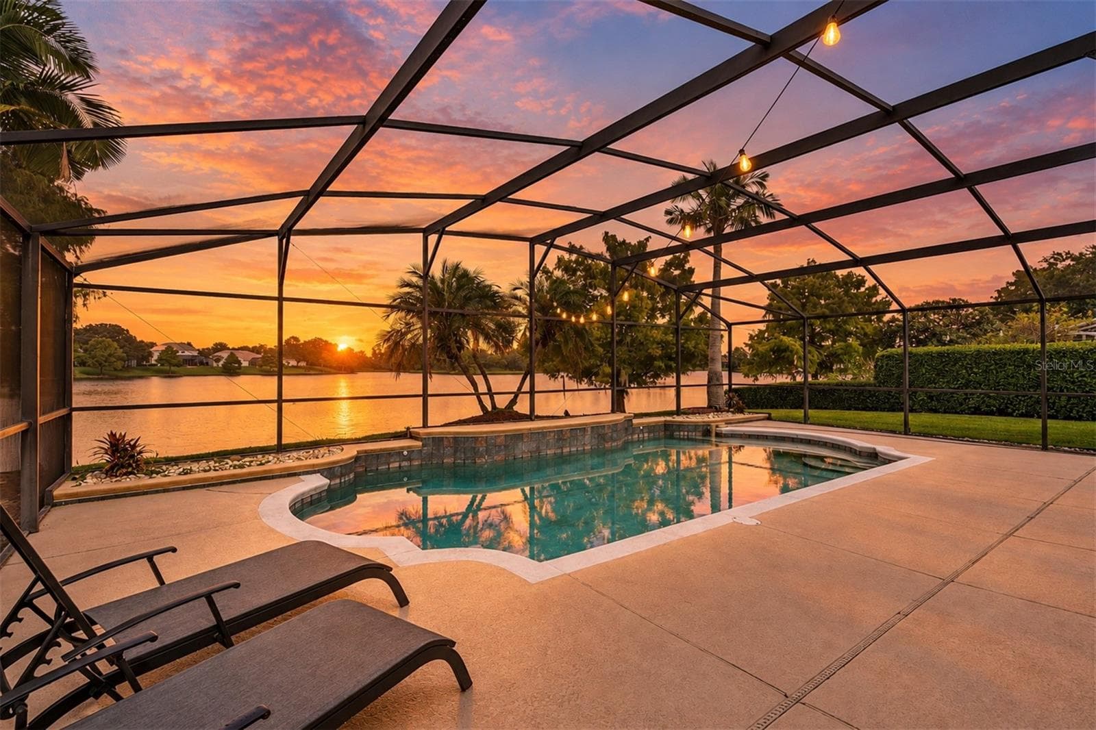 Single Family Residence at 13715 BLUEWATER CIR, ORLANDO, photo 35 of 45