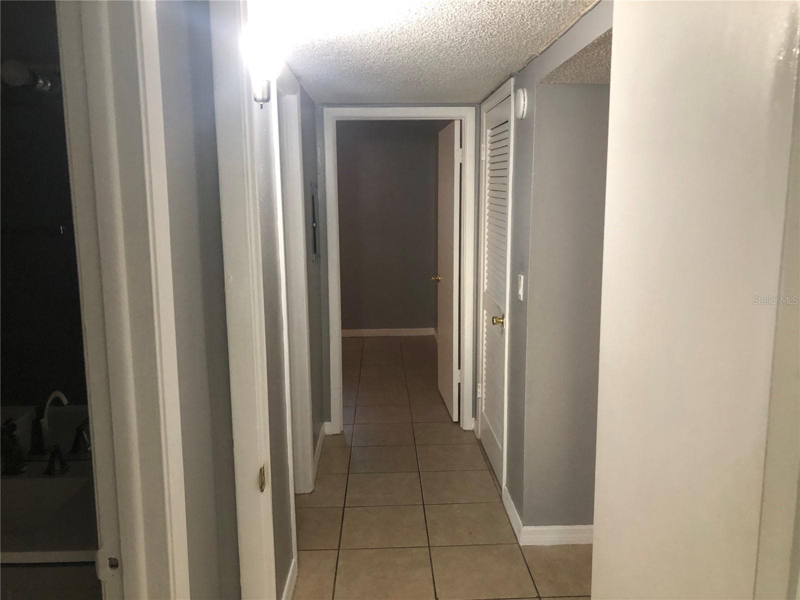 Condominium at 14415 AMERICANA CIR #205, TAMPA, photo 7 of 18