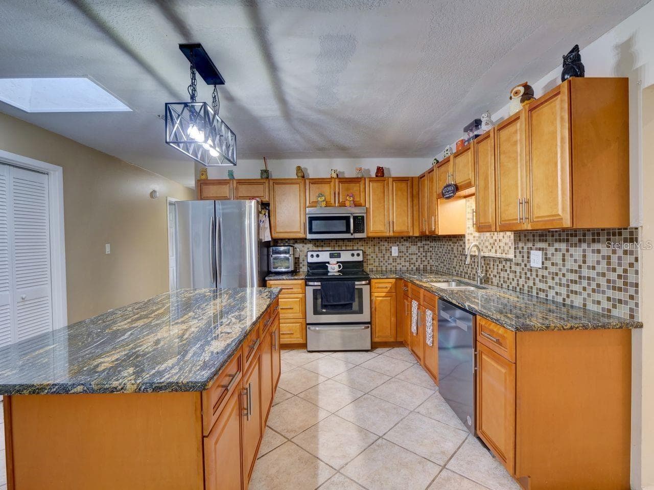 Kitchen - 31126 PRESTWICK AVE, SORRENTO