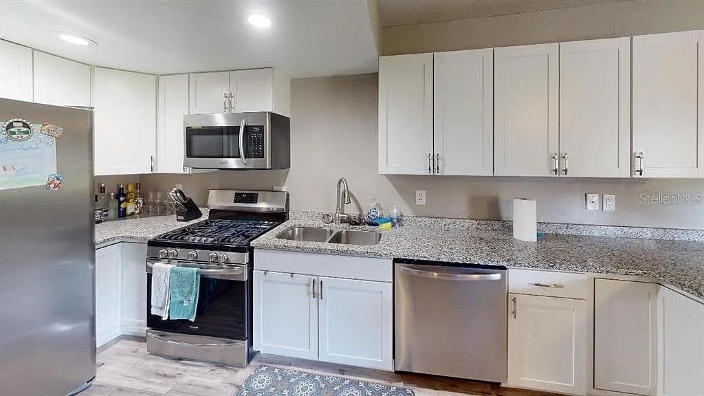 Condominium at 133 OYSTER BAY CIR #101, ALTAMONTE SPRINGS, photo 3 of 15