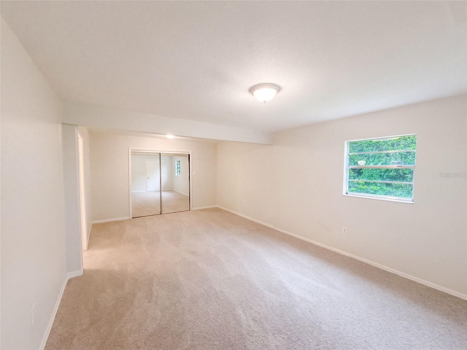 Single Family Residence at 715 DRAWDY RD, BABSON PARK, photo 4 of 14