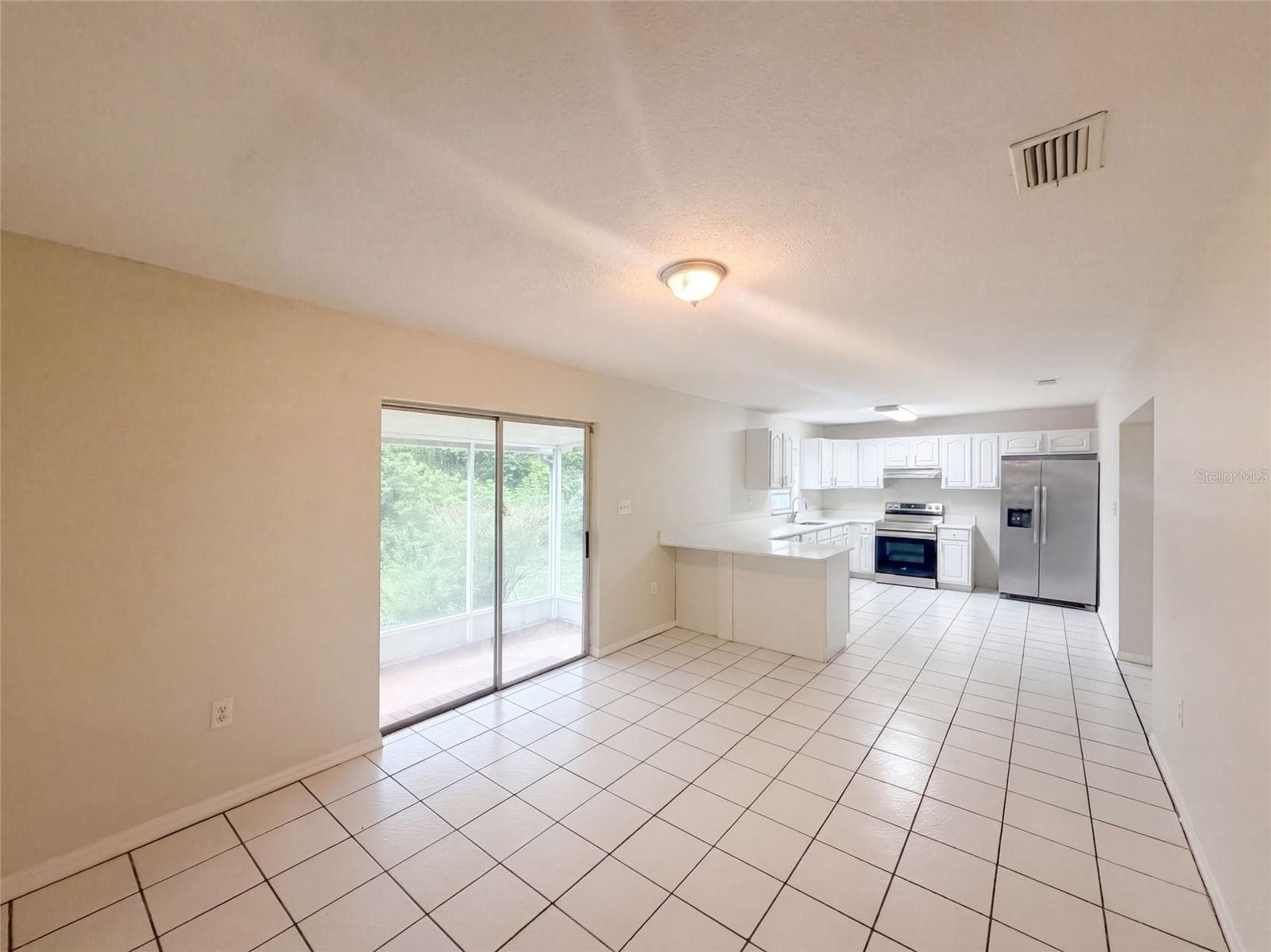 Single Family Residence at 715 DRAWDY RD, BABSON PARK, photo 9 of 14