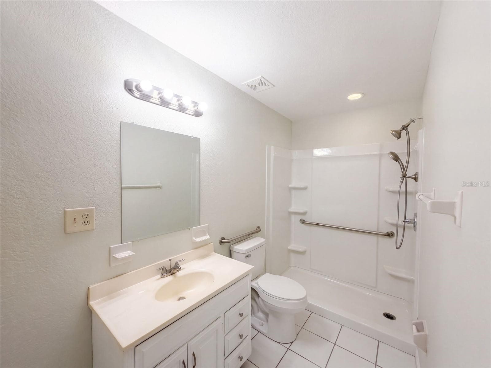 Single Family Residence at 715 DRAWDY RD, BABSON PARK, photo 11 of 14