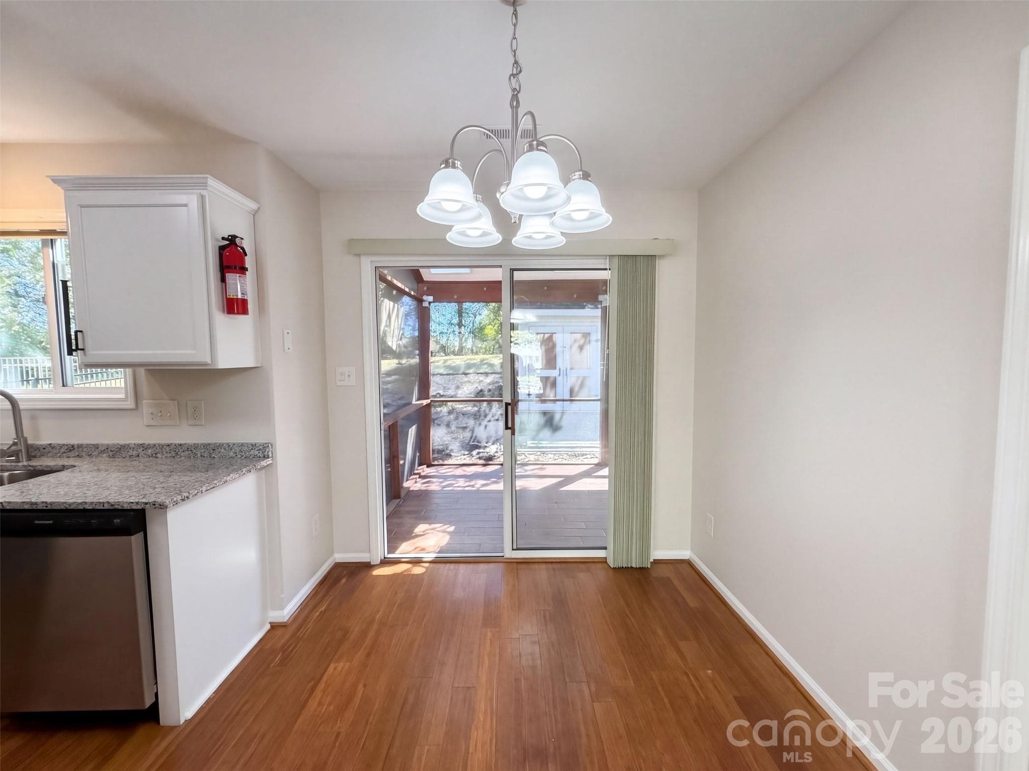 Single Family Residence at 10526 Glory Meadow Court, Charlotte, photo 6 of 20