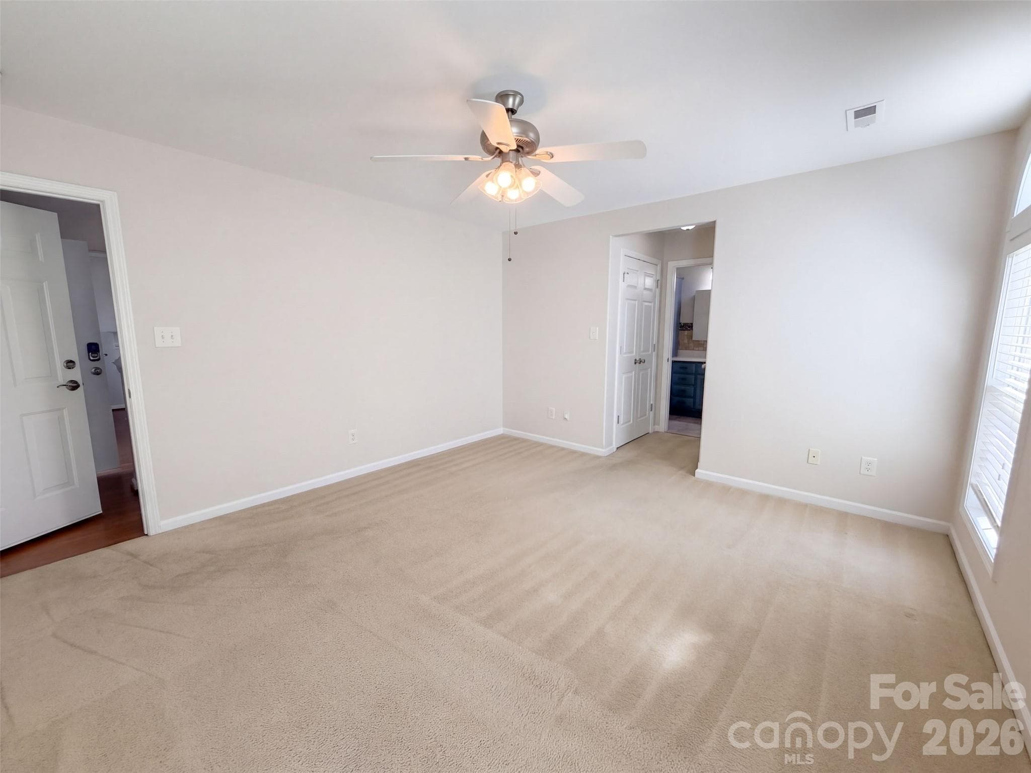 Single Family Residence at 10526 Glory Meadow Court, Charlotte, photo 12 of 20